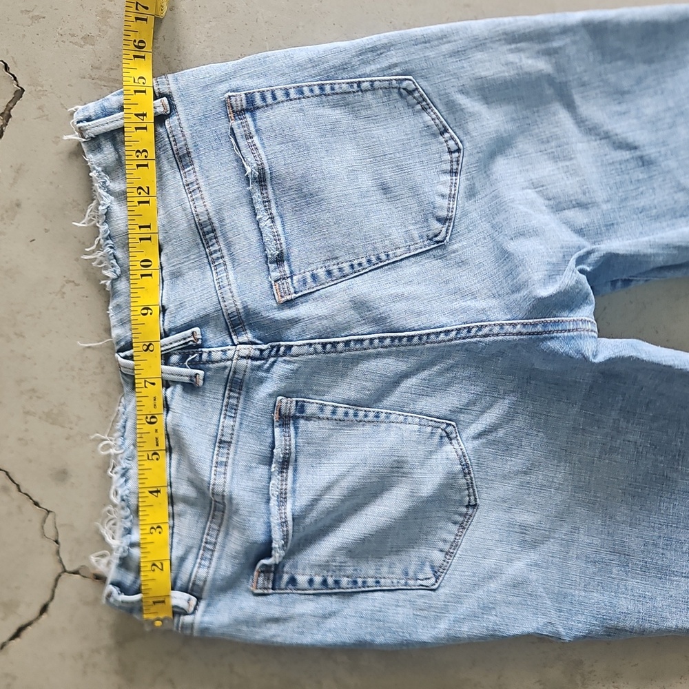 Good American Light Blue Frayed Hem Skinny Jeans Size 12 / 31 - Picture 5 of 7